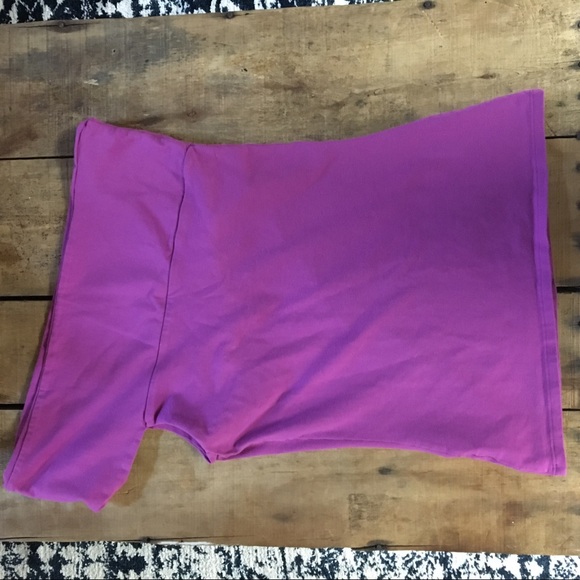 3/$20 VS one should tank with built-in bra - Picture 3 of 4